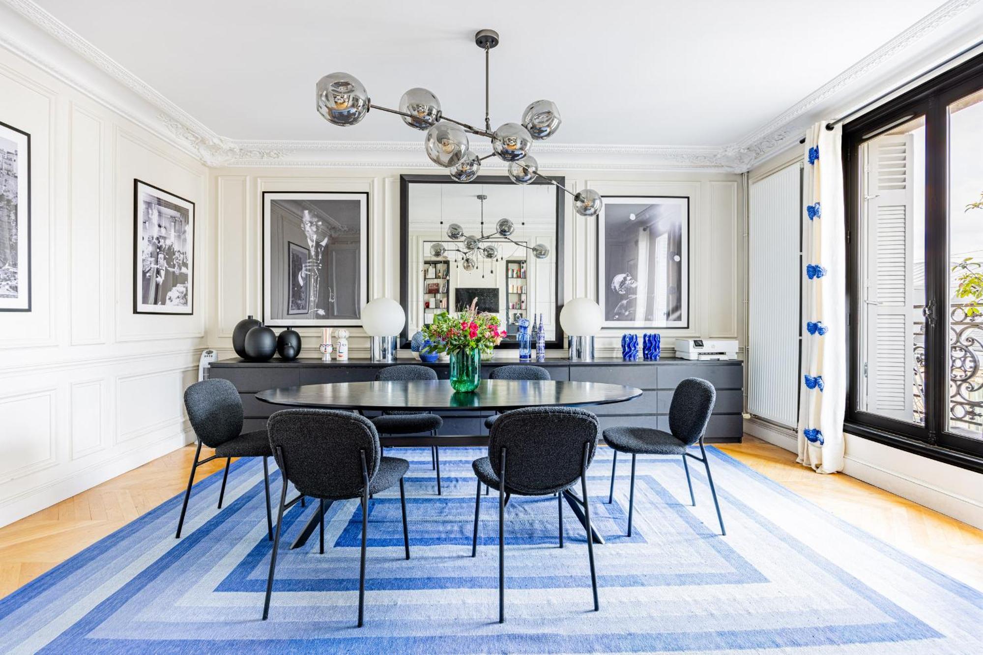 Apartment Montaigne Champs-elysees *